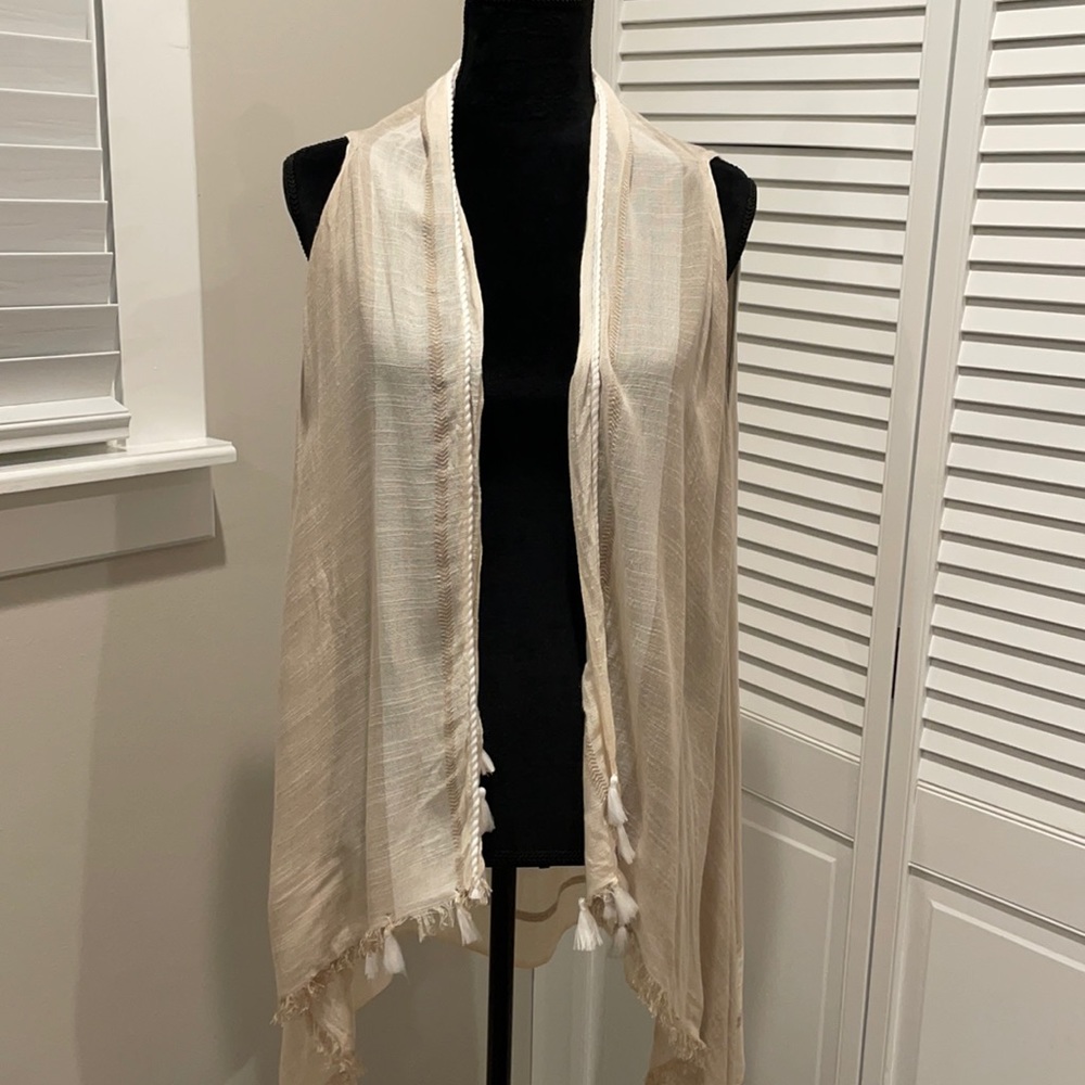 NWOT INC Wrap / Cover Up